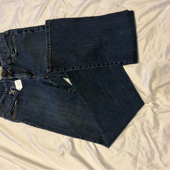 EUC Michael Michael Kors denim. Size 4. - Picture 6 of 12